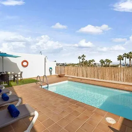 ヴィラ Ramimedi 4